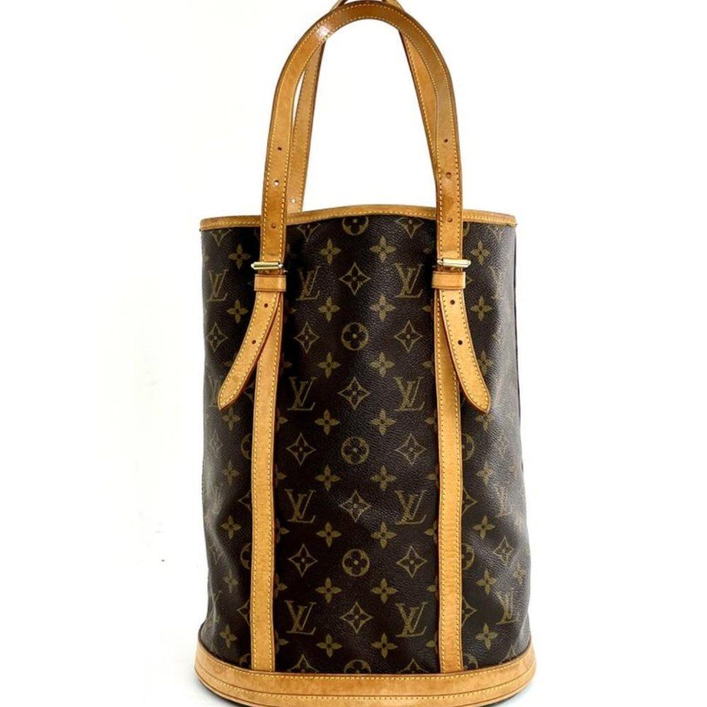 Louis Vuitton Monogram Bucket GM Shoulder Handbag